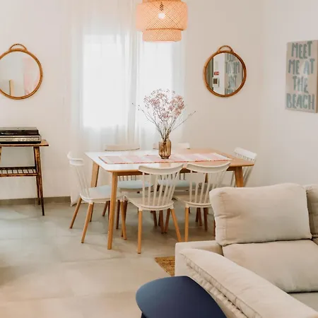 New Townhouse - Terrace - 3 Bathrooms 度假居